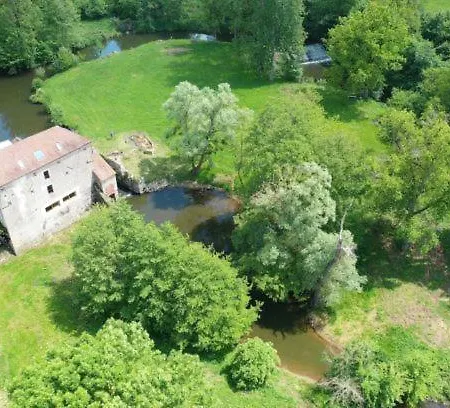 Appartement Atelier de peinture au Moulin de Gâteau - Atelier sur l'eau à Saint-Pierre-les-Etieux Extérieur photo